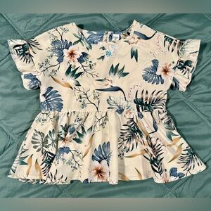 SHEIN Cream Floral Ruffle Blouse